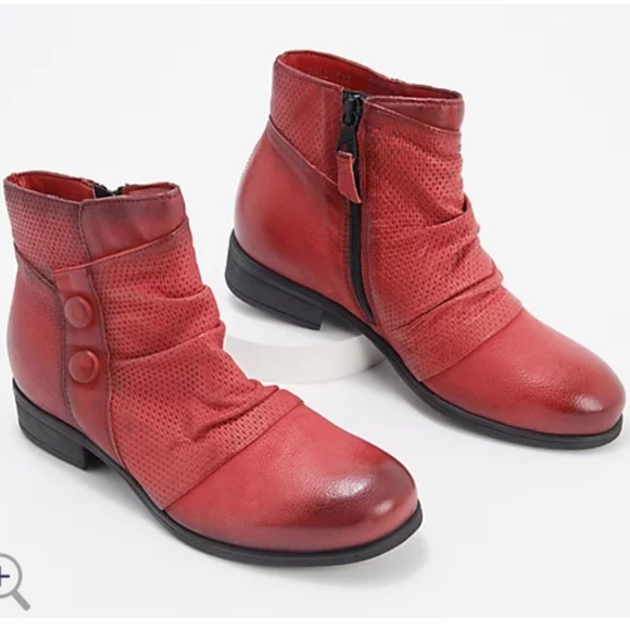 Miz Mooz Shoes - Miz Mooz Sallie Leather Boots. BNWT. Never worn. Perfect condition.